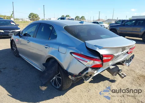 2020 Toyota Camry z USA, uszkodzony, nr VIN 4T1M111AK3LU89965
